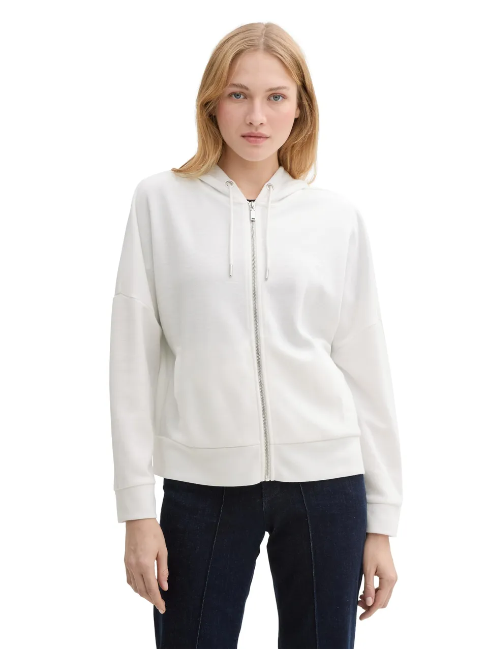 tom-tailor-1044249-damen-loose-fit-sweatshirtjacke-mit-herz-stickerei image 1