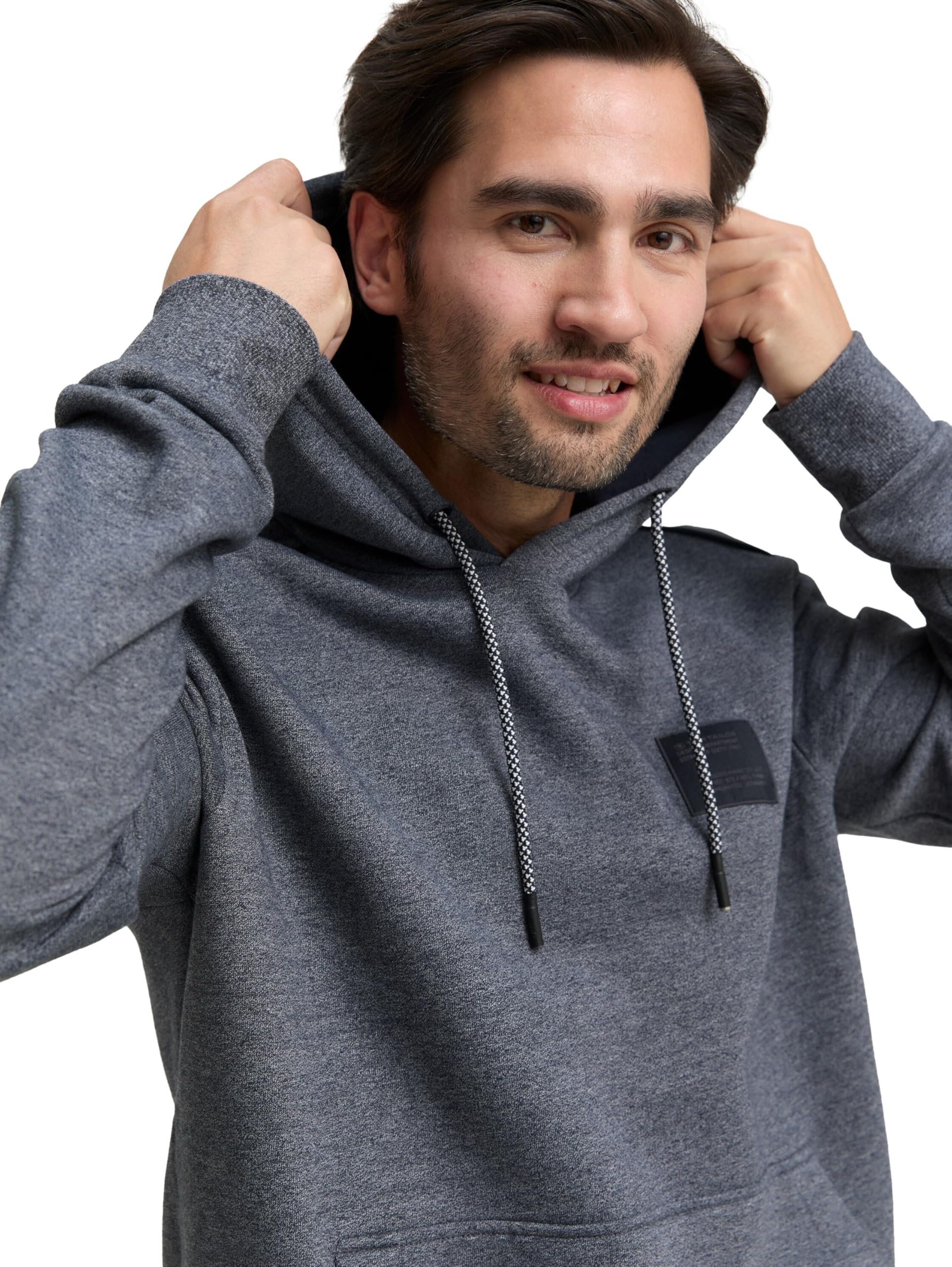 tom-tailor-1048592-herren-hoodie-sweatshirt-mit-logo-badge image 4